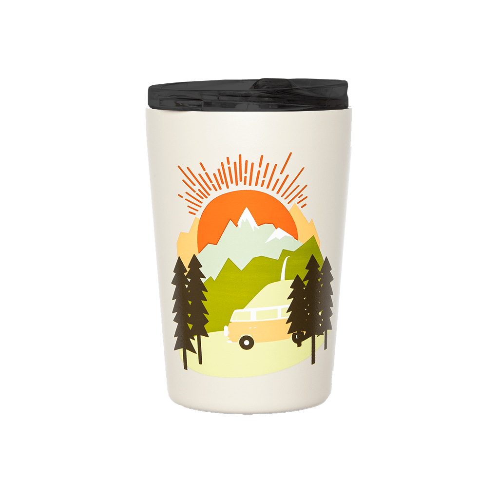 Roadtyping take away muki edestä / Roadtyping take away mug front view